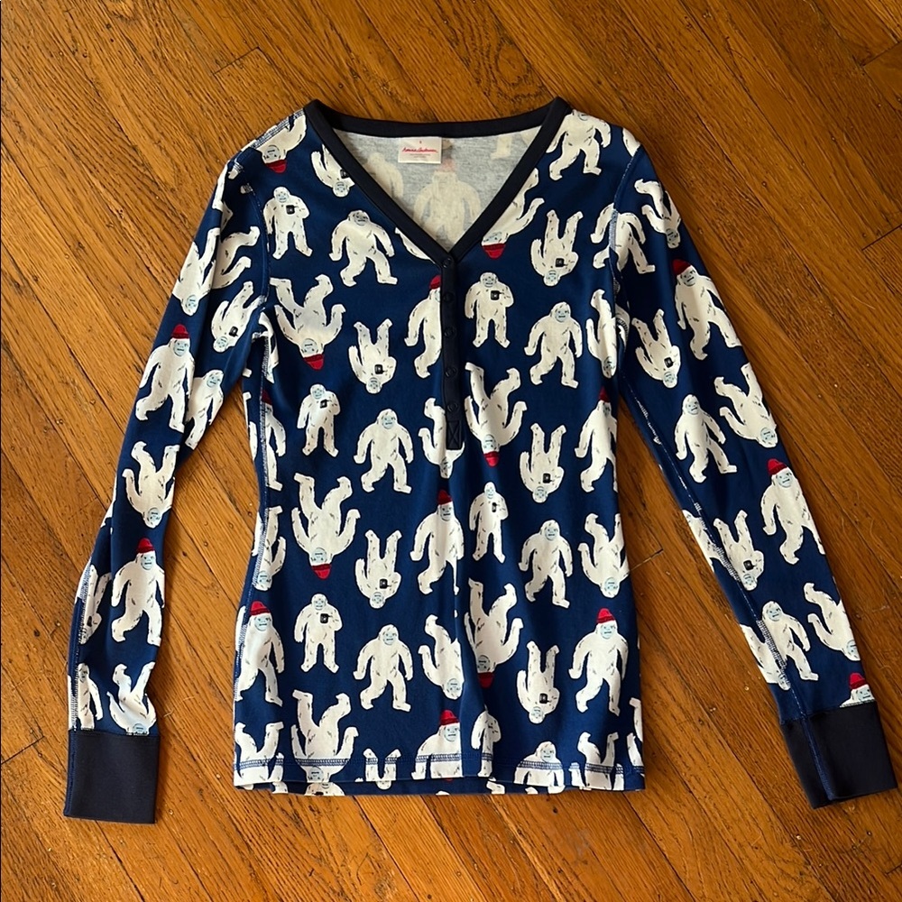 Blue Hanna Andersson Long Sleeve Shirt with Yeti Print for teens or women